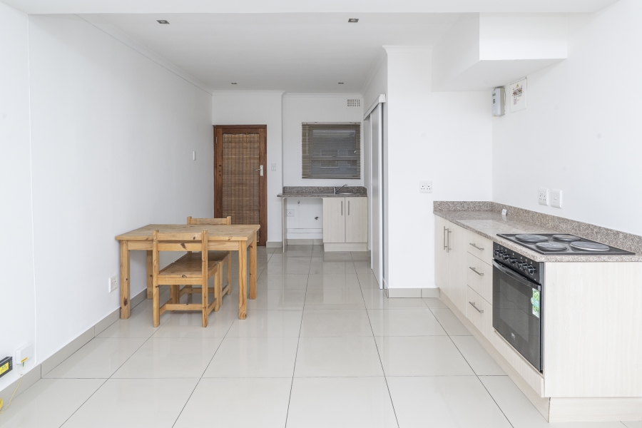 1 Bedroom Property for Sale in Heathfield Western Cape